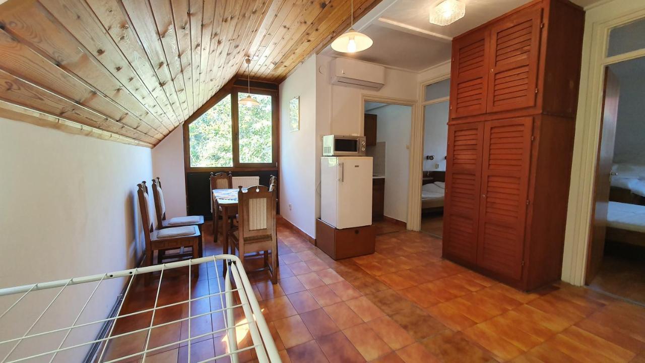 Harmonia Apartmanhaz Balatonlelle Exterior foto